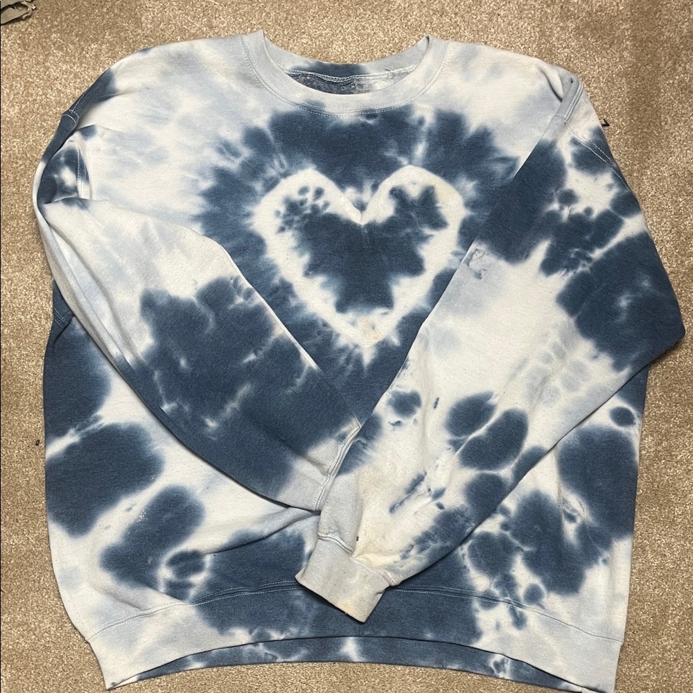 Urban Outfitters Navy and White Heart Sweater